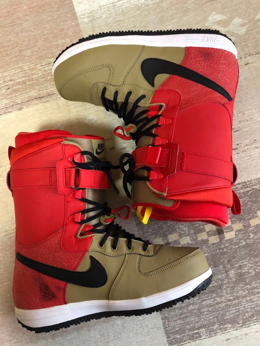 ナイキNIKE SBスノーボードブーツZOOM FORCE 1 レア 美品状態良好