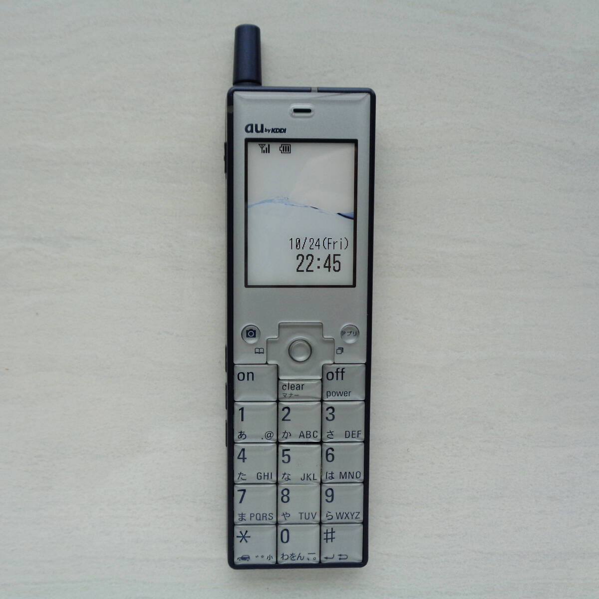 美品モックアップ 初代 au INFOBAR (インフォバー) イチマツと