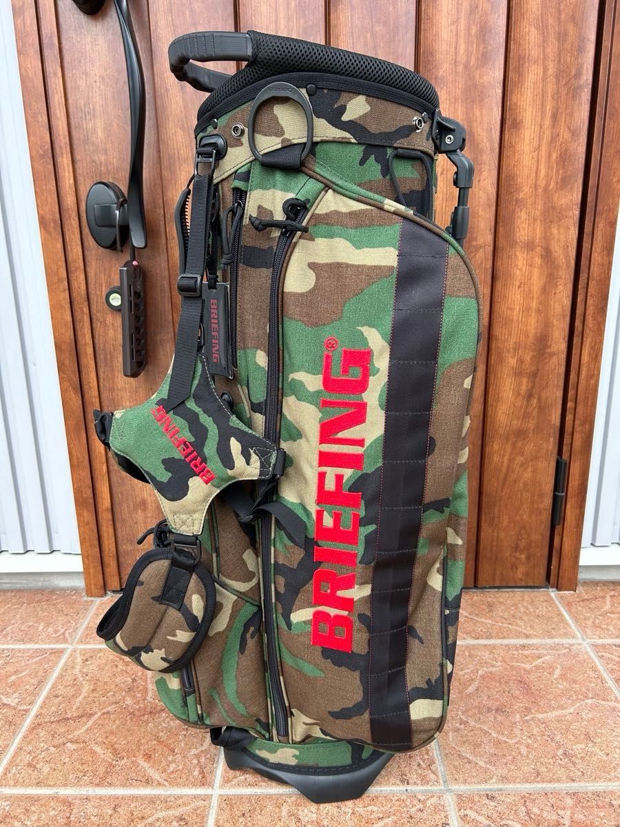 新品未使用 ブリーフィング CR-4 キャディバッグ スタンドキャディ