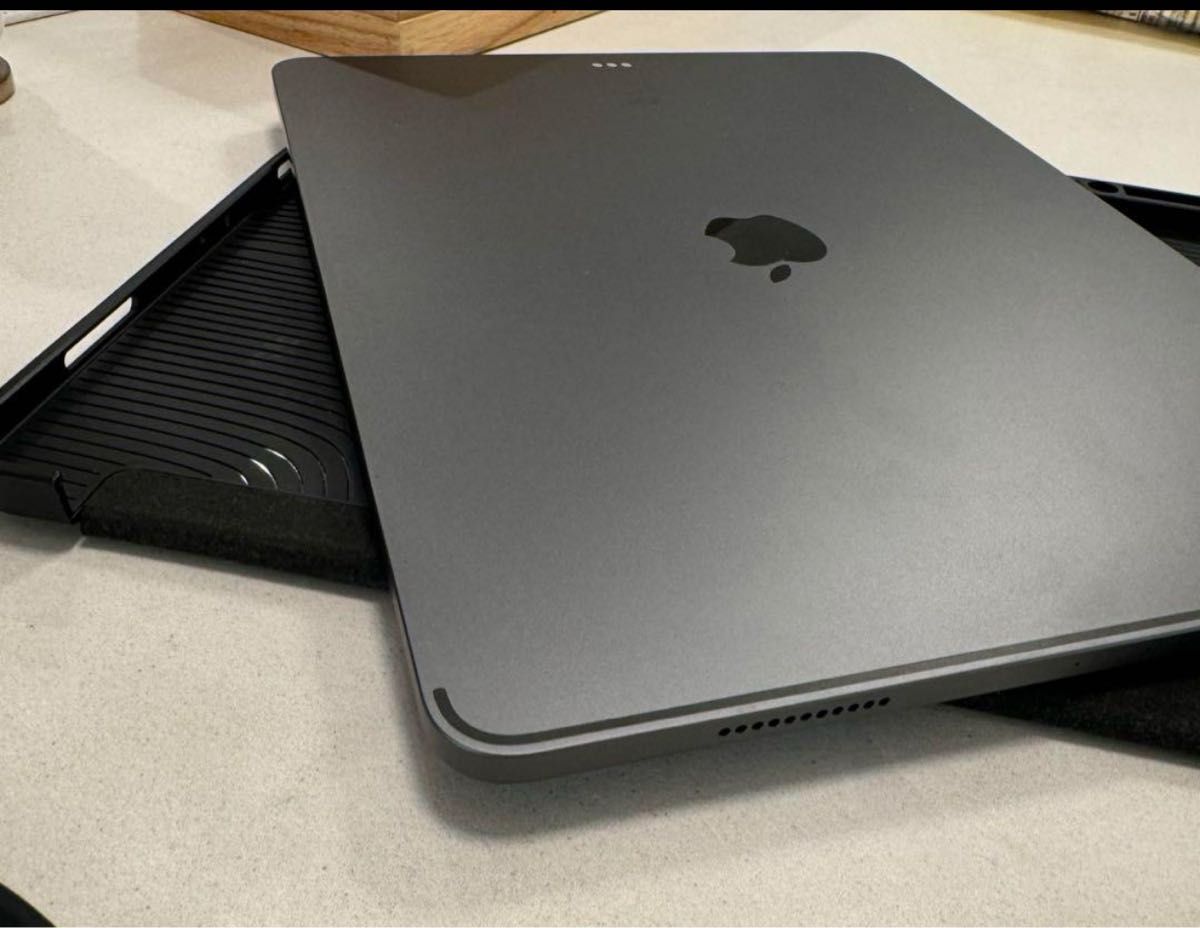 iPad Pro 12 9 第5世代 Wi-Fi 256GB スペースグレー｜Yahoo!フリマ（旧