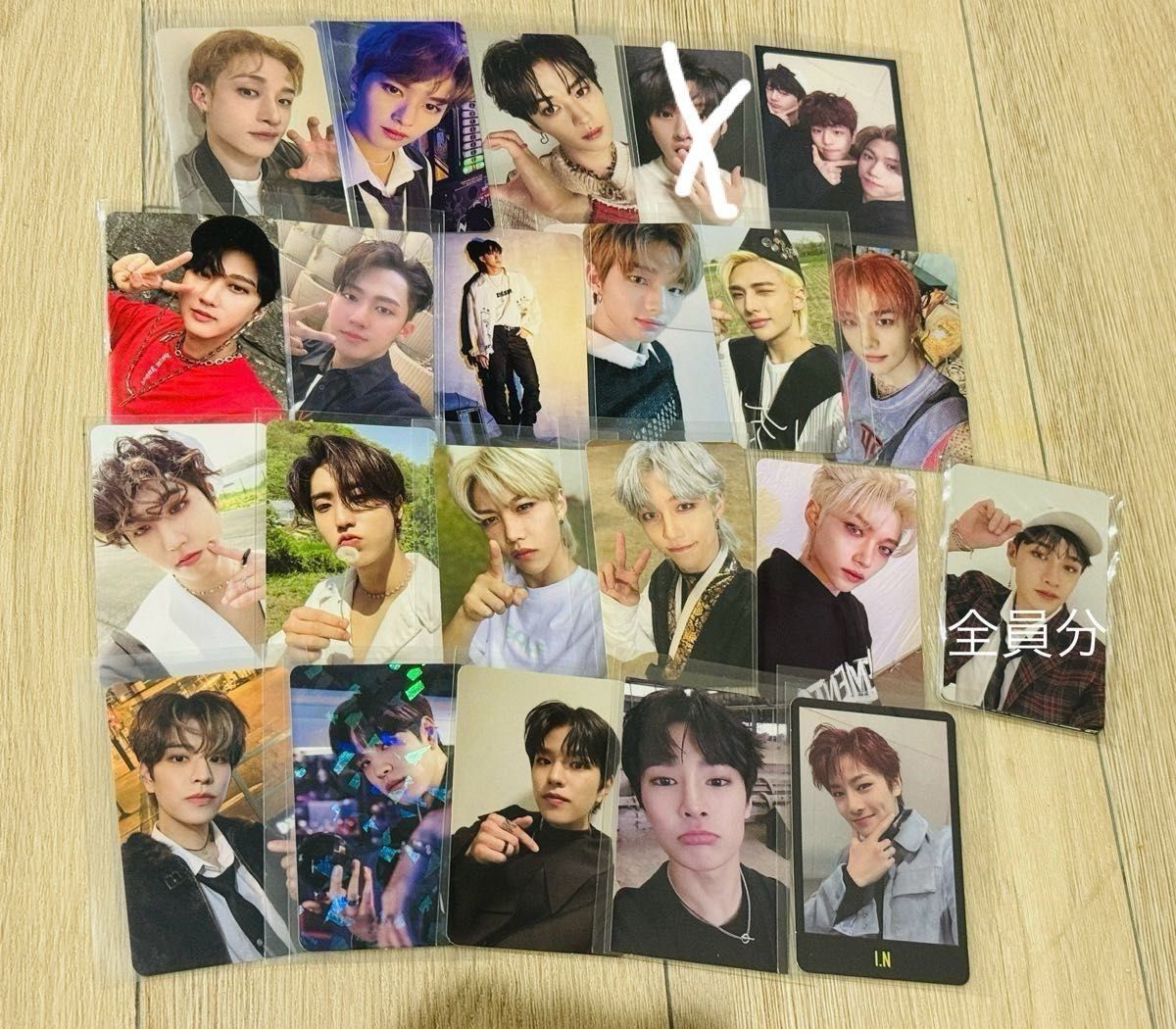 stray kids スキズ トレカ 交換 バンチャン リノ チャンビン