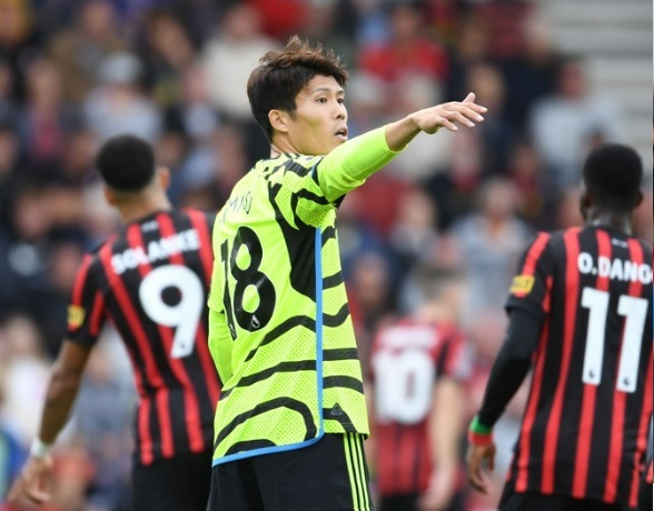 アーセナル 冨安健洋 オーセンティック アウェイ（M）2023-24｜Yahoo