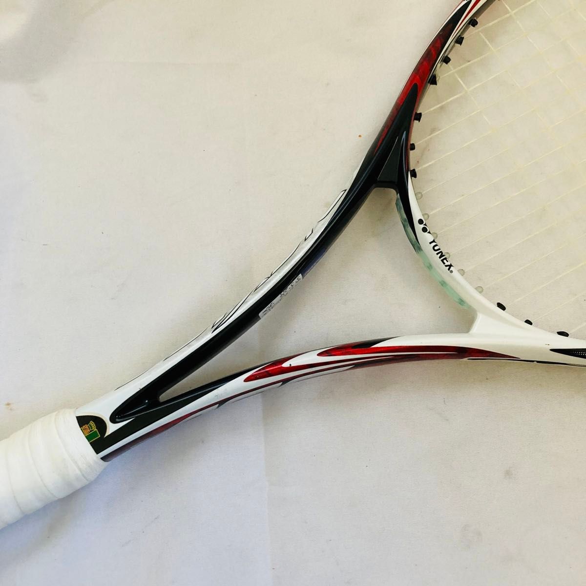 ヨネックス NEXIGA90V ネクシーガ90V UL1 黒 白 赤 ブラック ホワイト