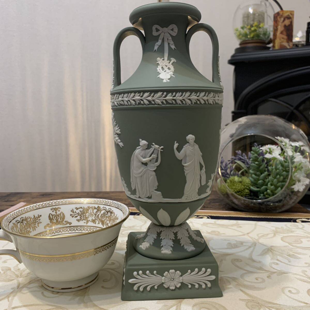 希少 ウェッジウッド ジャスパー セージグリーン 飾り壺 メローベース