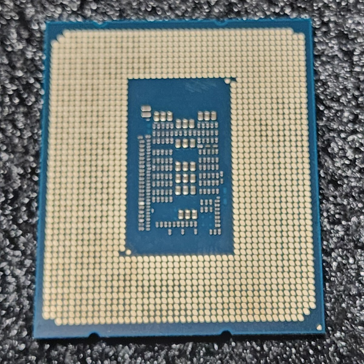 CPU Intel Core i3 12100F 3 3GHz 4コア8スレッド AlderLake PCパーツ