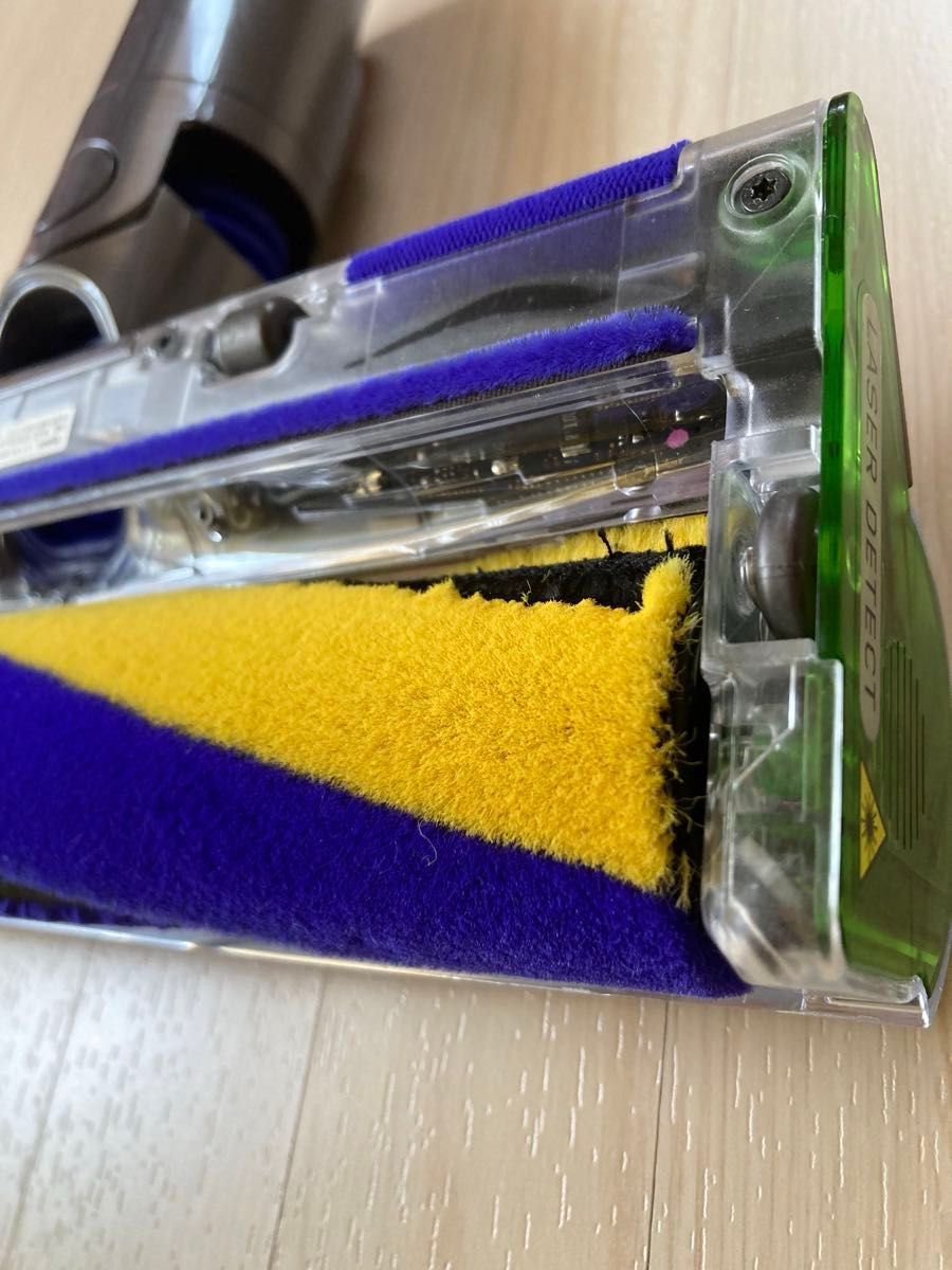 ダイソン掃除機 Dyson V12 SV20 レーザースリムヘッド 分解洗浄済み