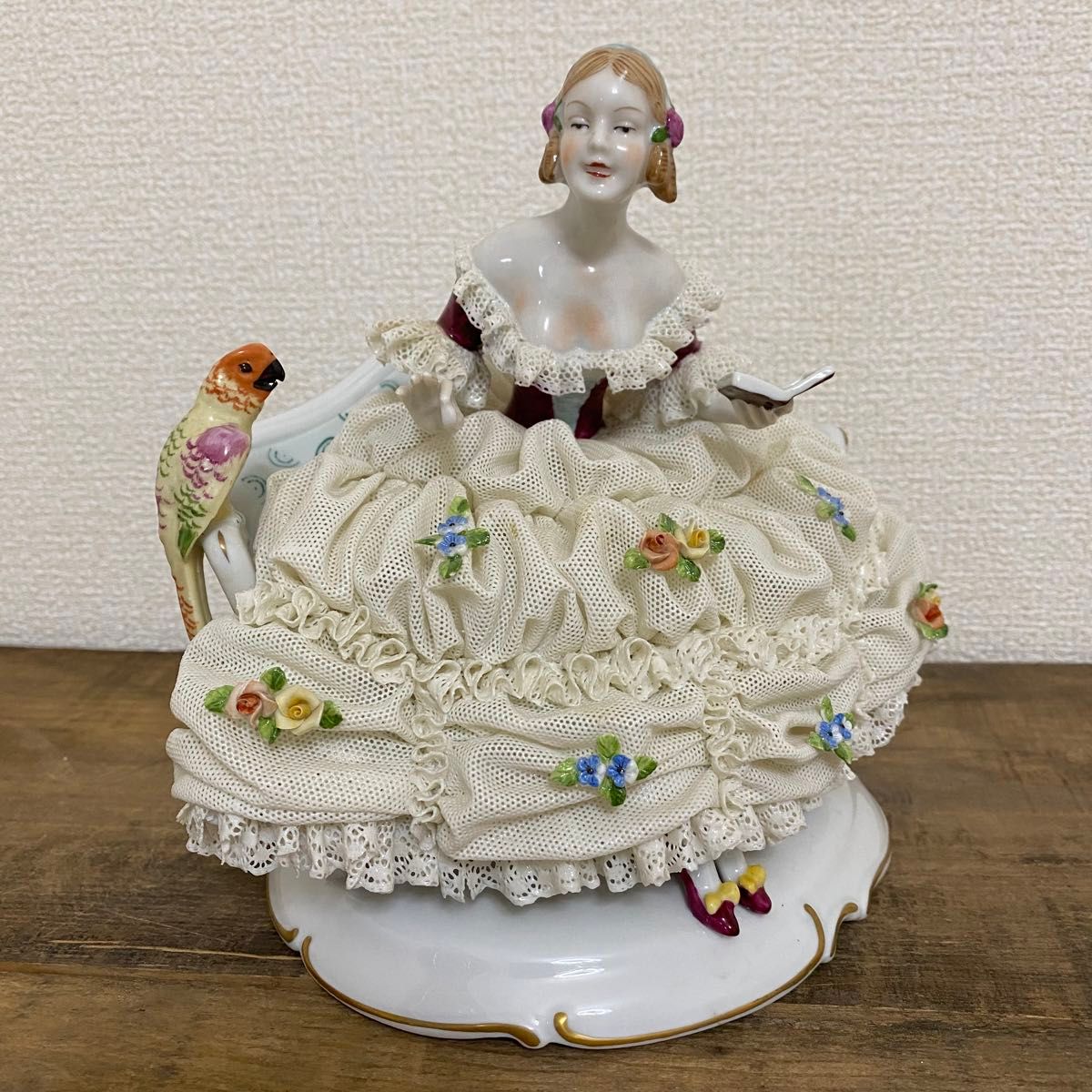 ドレスデン ウィンターヴァイスバッハ レースドール フィギュリン 置物