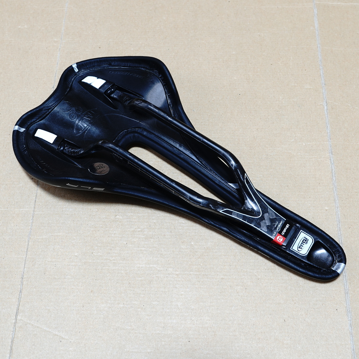 selle ITALIA SLR Kit Carbonio Flow S2 W130mm x L275mm セライタリア