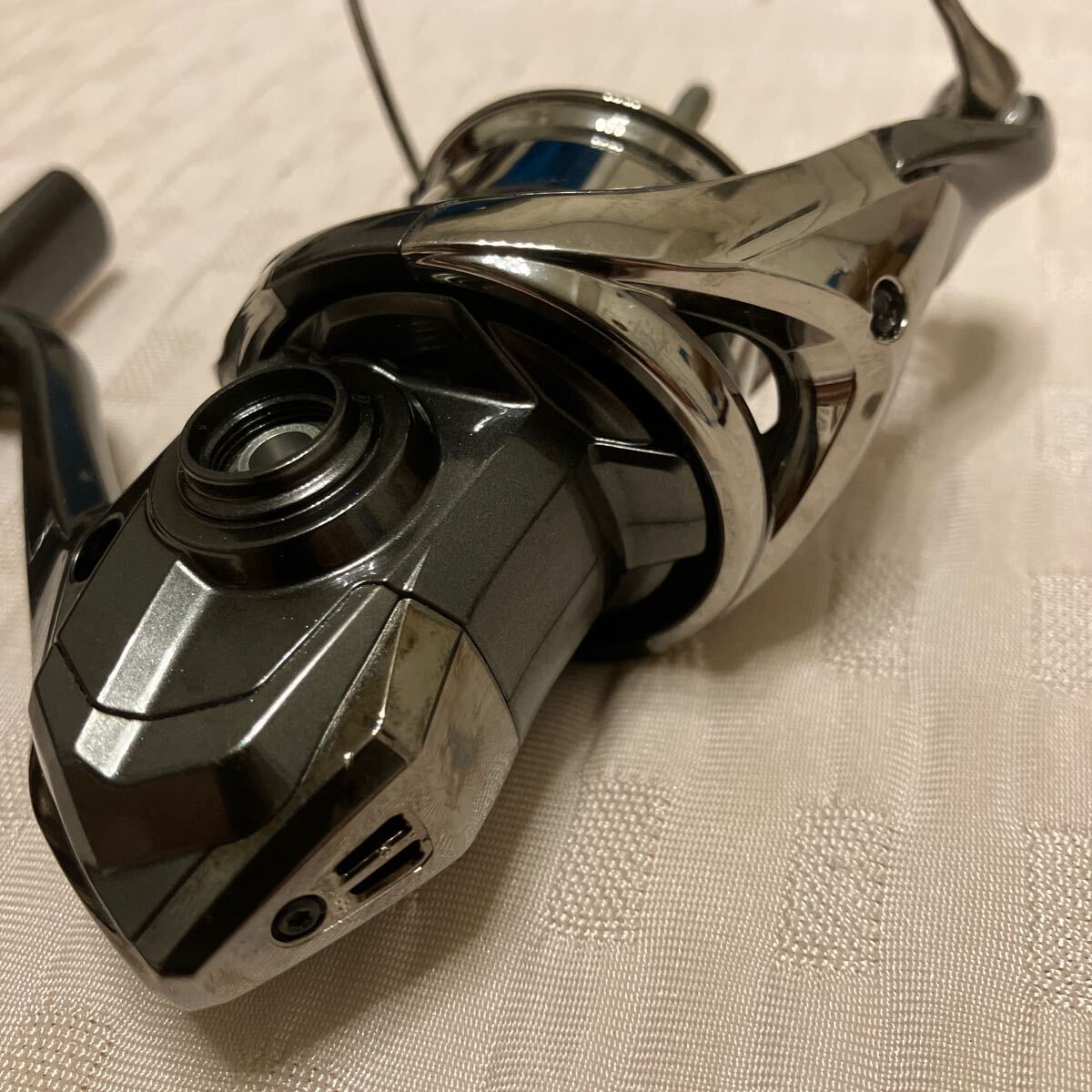 シマノ スピニングリール 20 ツインパワー 2500SHG ボディのみ 中古