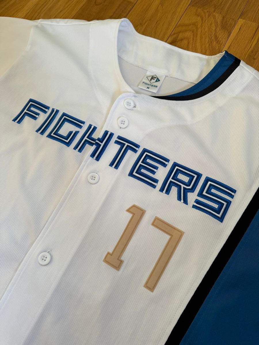 北海道日本ハムファイターズ17 伊藤大海 ユニフォーム Mサイズ 野球