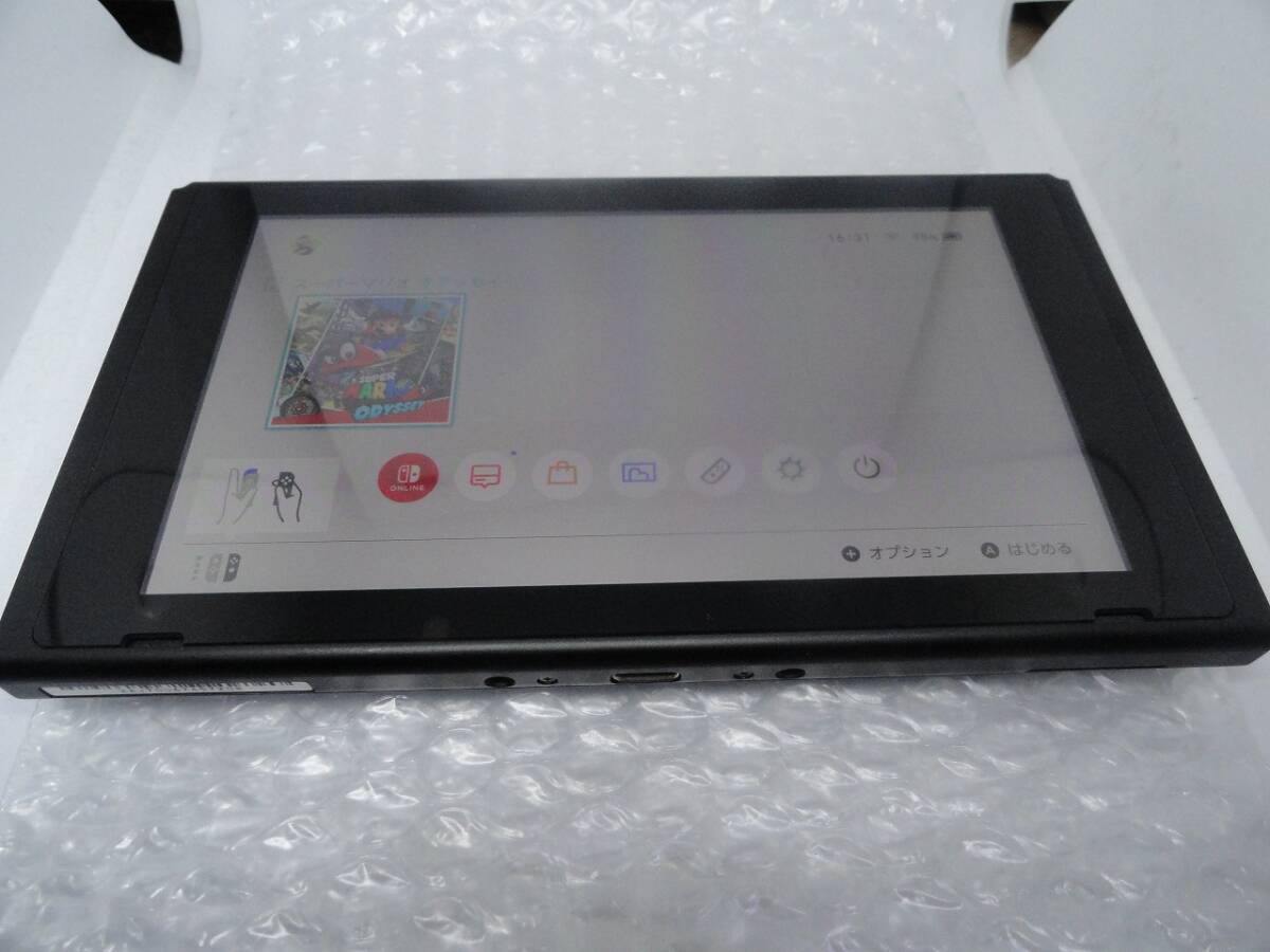 Nintendo Switch ニンテンドースイッチ 任天堂 本体のみ 2018年製 動作