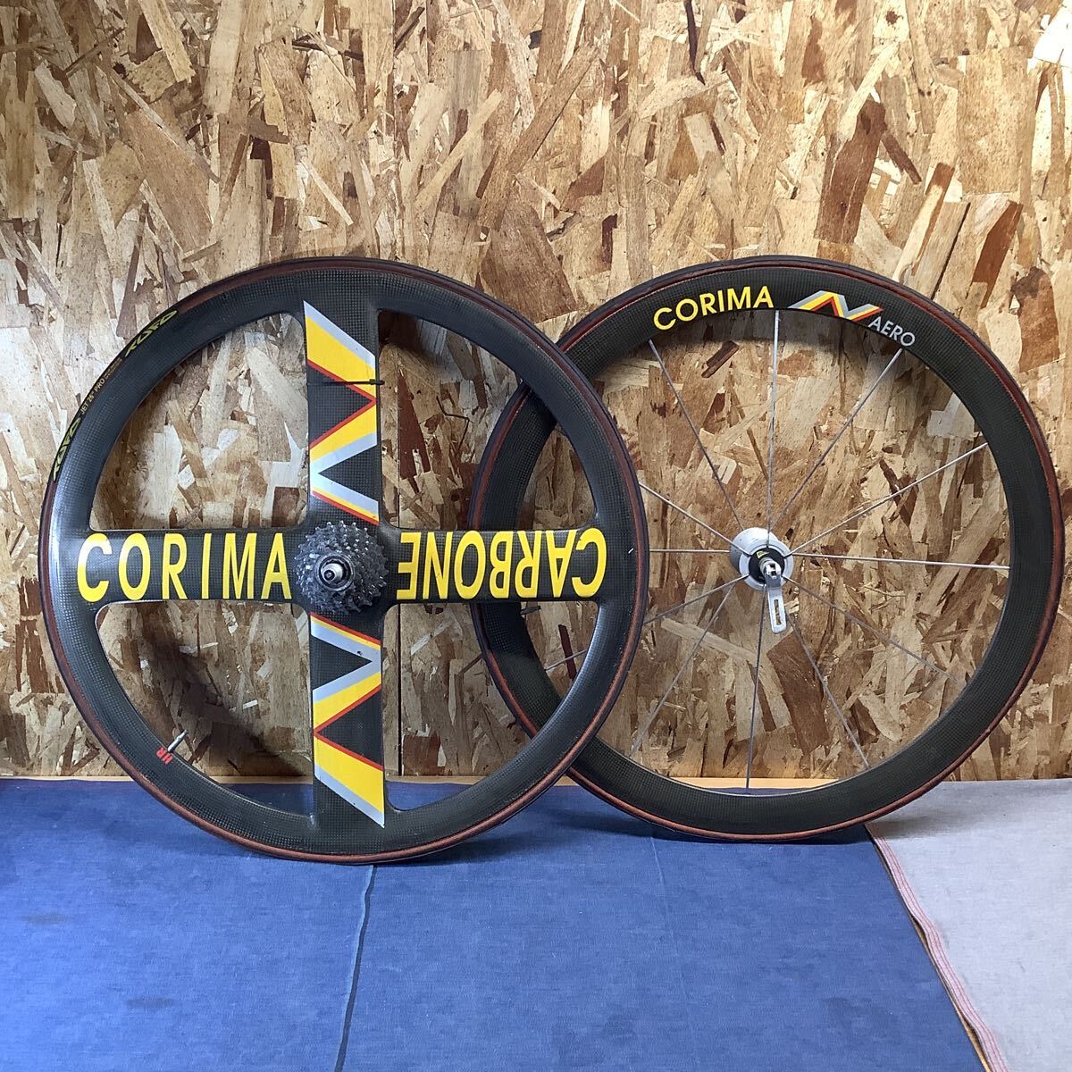 送料無料【S 2355】コリマ CORIMA 650C ホイールセット バトン