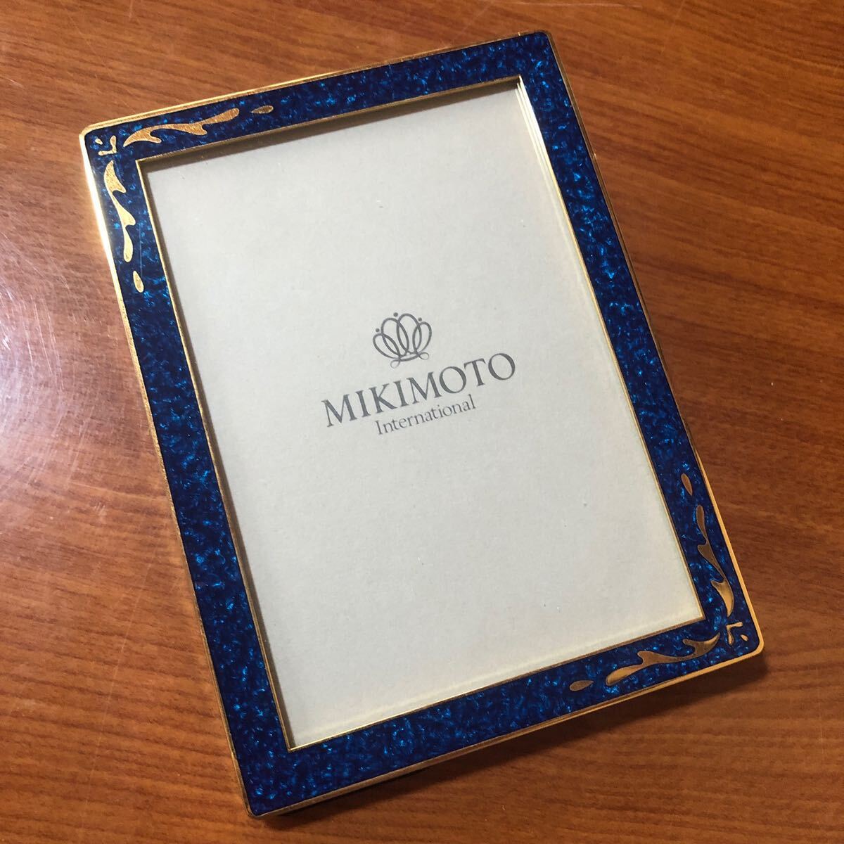 送料無料〉ミキモト フォトフレーム 写真立て クリスタルラッカー