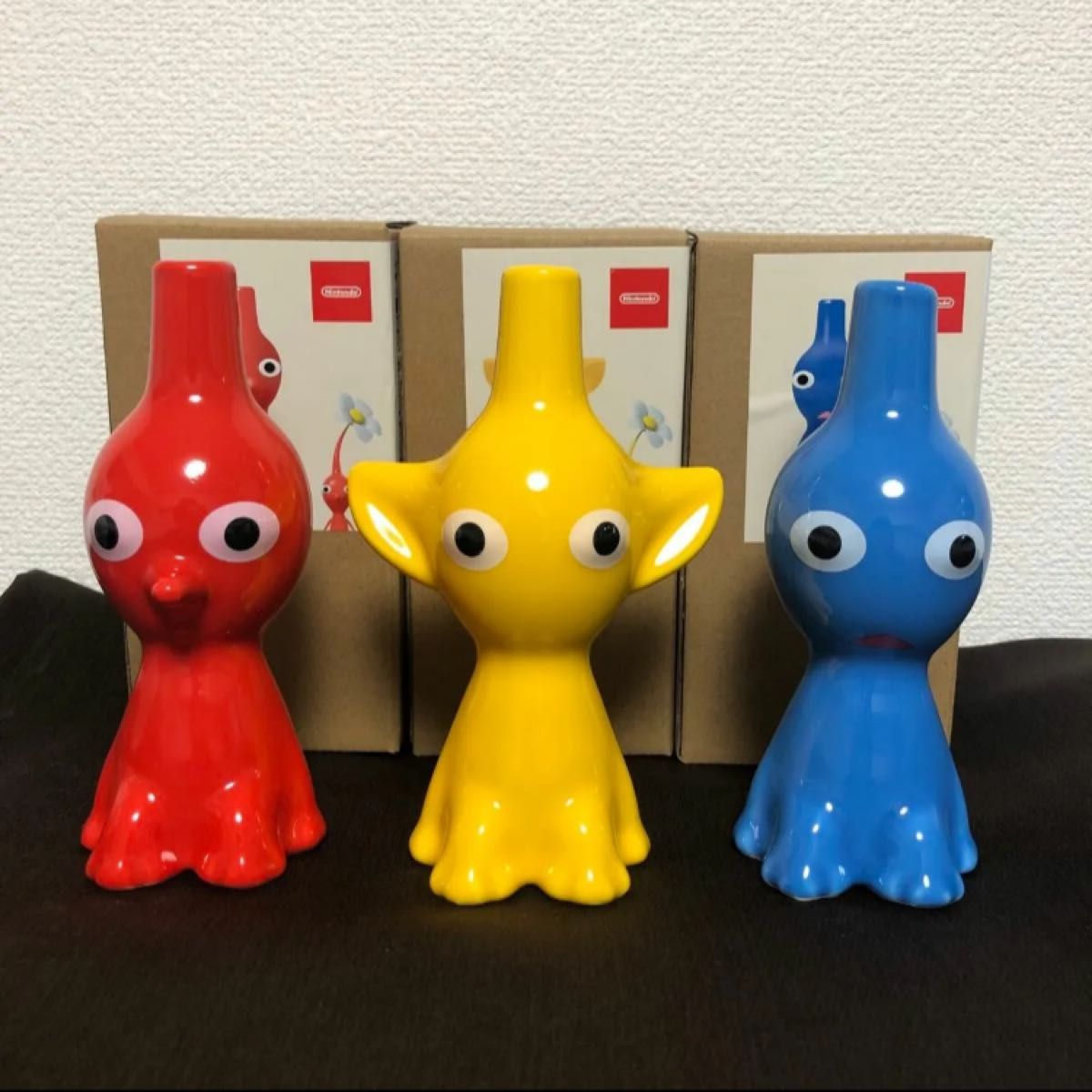 Nintendo ピクミン 一輪挿し 花瓶 陶器製 黄ピクミン 赤ピクミン 青