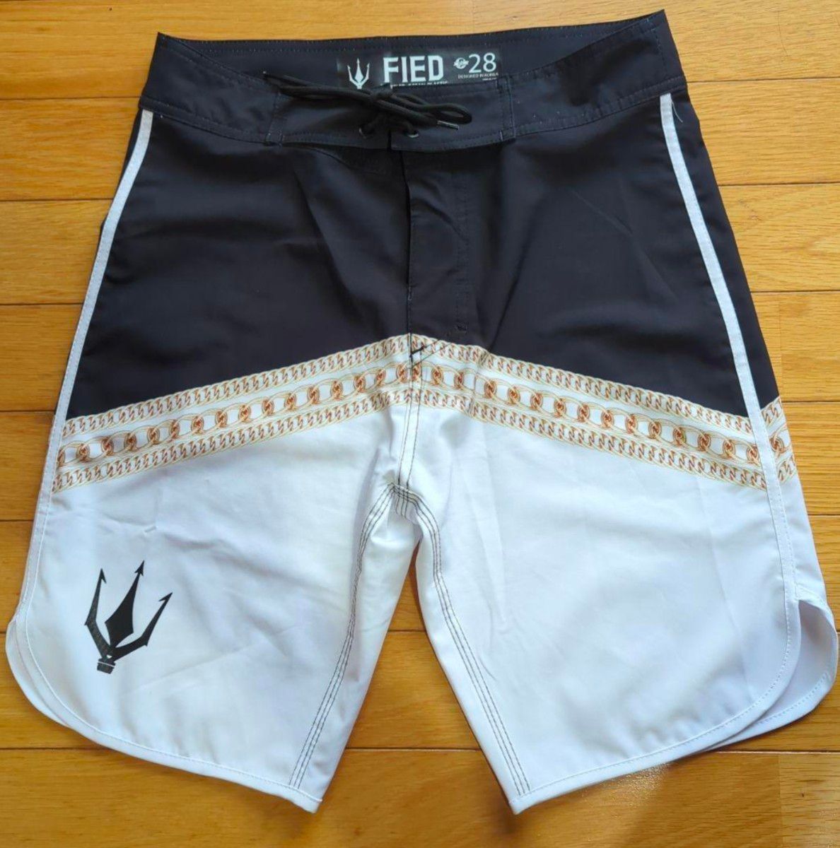 FIED(ファイド)28インチ サーフパンツ/ボードショーツ(フィジーク用