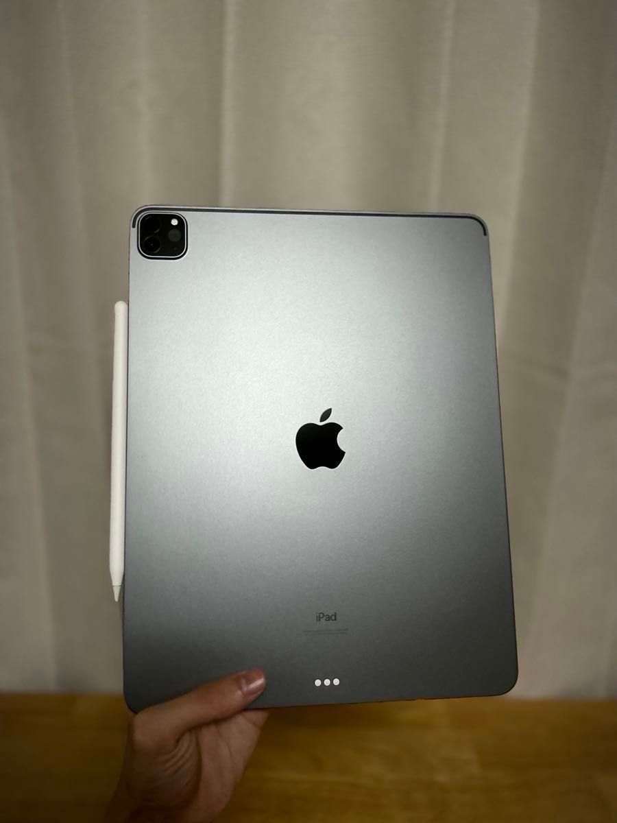 iPad Pro 第5世代 12 9インチ128GB（バッテリー容量100%）｜Yahoo