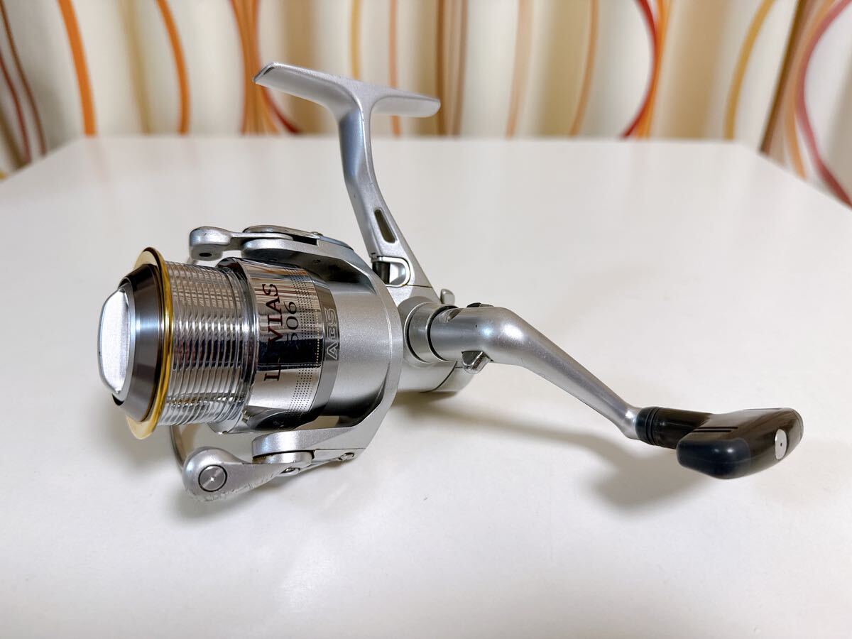 希少品 ダイワ 04 ルビアス 2506 DAIWA LUVIAS スピニングリール