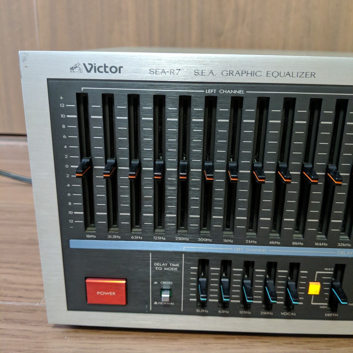 ビクター グラフィック イコライザーSEA-R7Victor.S.E.A グラフィック