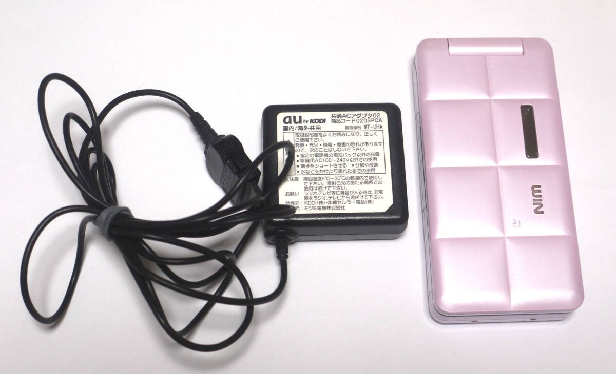 美品 auガラケー 携帯電話 SANYO W53SA ピンク 動作品 /純正充電器 AC
