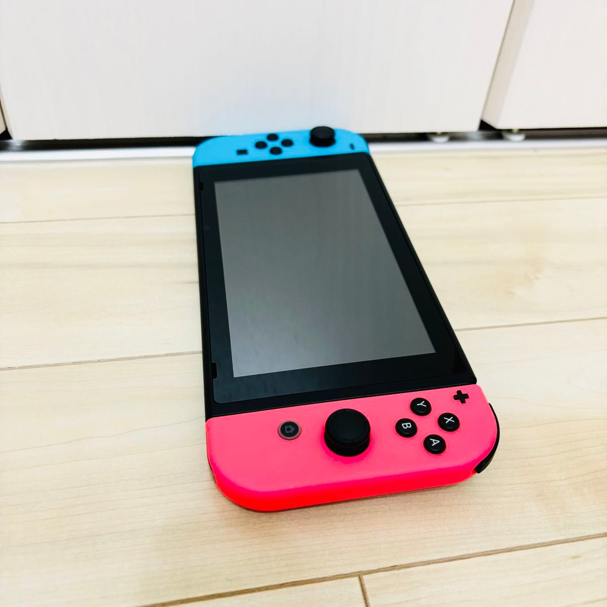 未使用に近い】バッテリー強化版 Nintendo Switch ニンテンドー