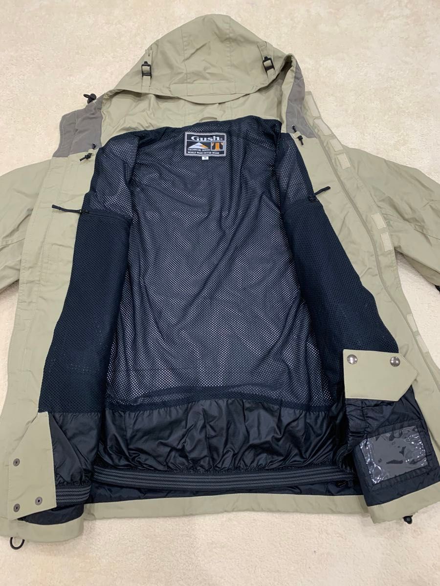 超希少】 GUSH ガッシュ スノーボード スキー ウェア デッドストック M