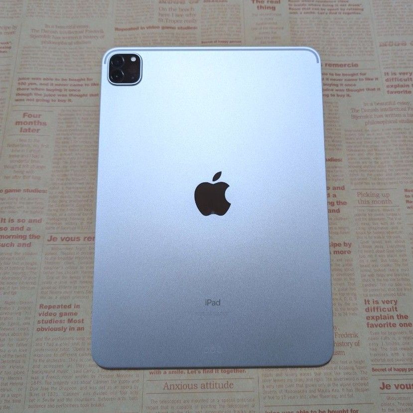 極美品】Apple iPad Pro 11インチ 第3世代 (M1) 256GB シルバー Wi-Fi