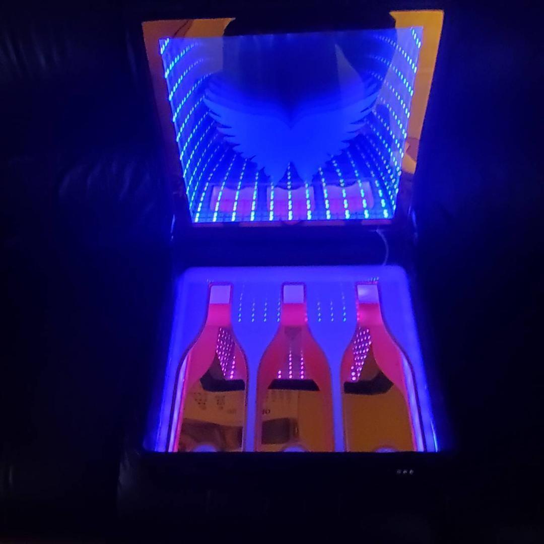 送料無料 希少 エンジェル アタッシュ ケース ANGEL シャンパン LED