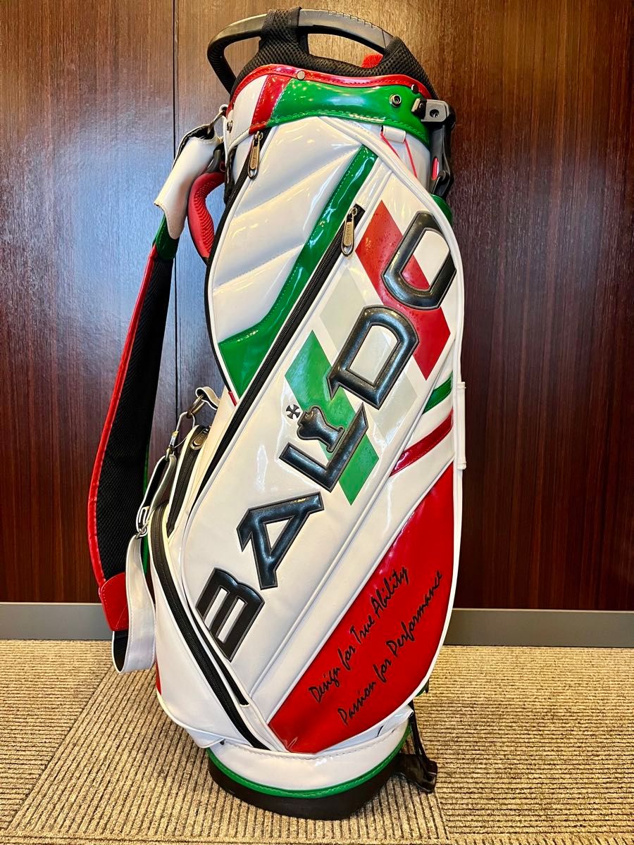 美品 BALDO バルド スタンド式キャディバッグ トリコロールカラー