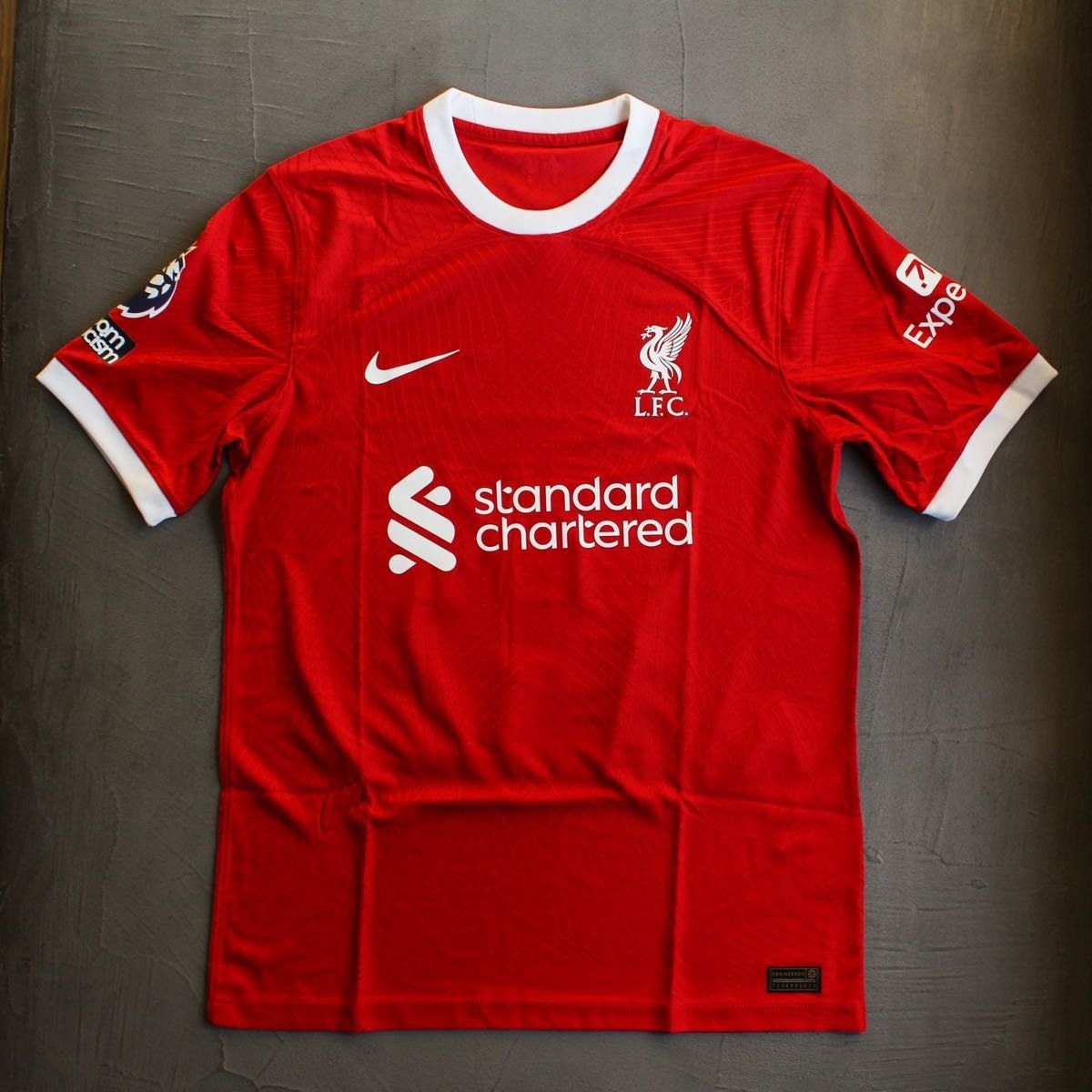 リバプール 23/24 ユニフォーム ホーム 正規品 オーセンティック 選手