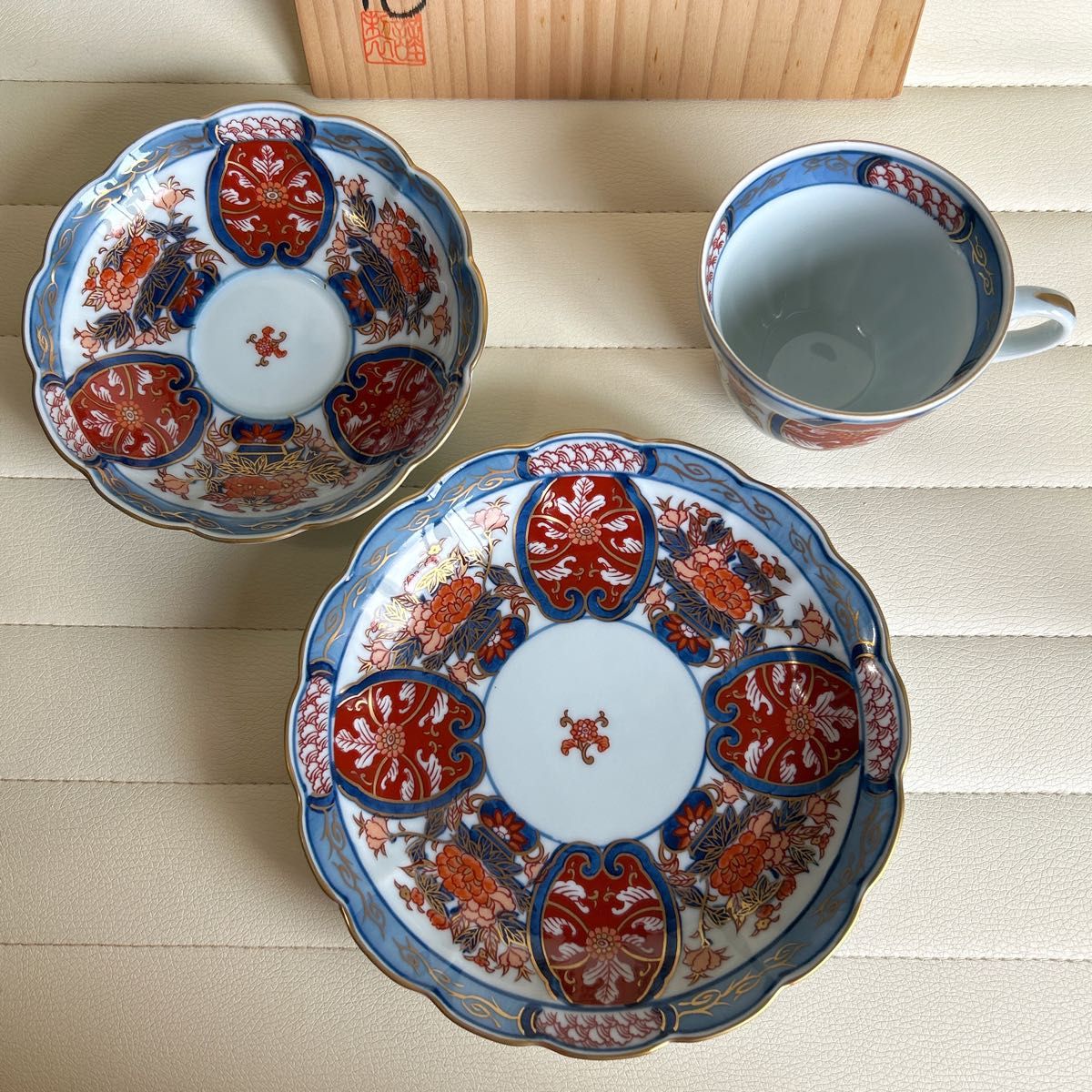 希少 有田焼 仁右衛門窯 金彩古伊万里 コーヒー碗皿揃 カップ