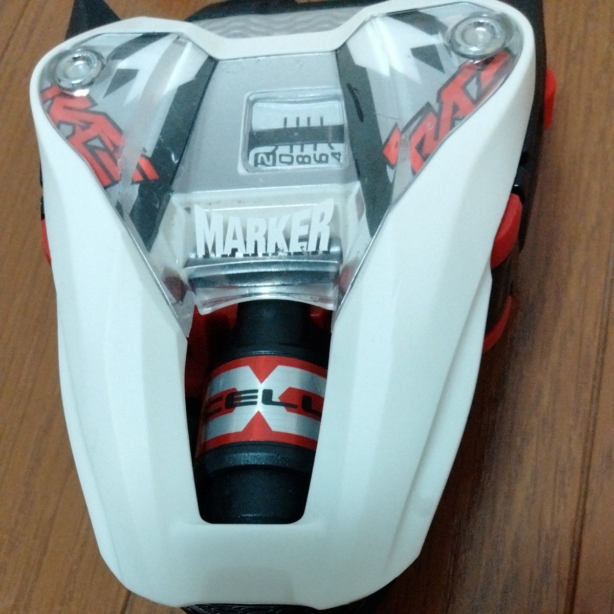 マーカーエクセル12 MARKER スキービンディング RACE ホワイト＆レッド