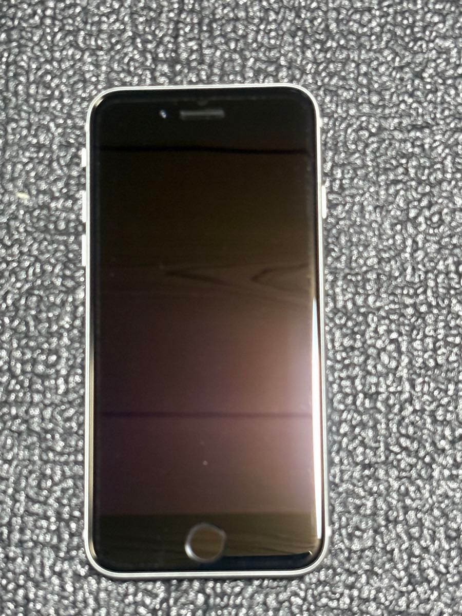 iPhone SE 第2世代 64GB ホワイト SIMフリー バッテリー最大容量90