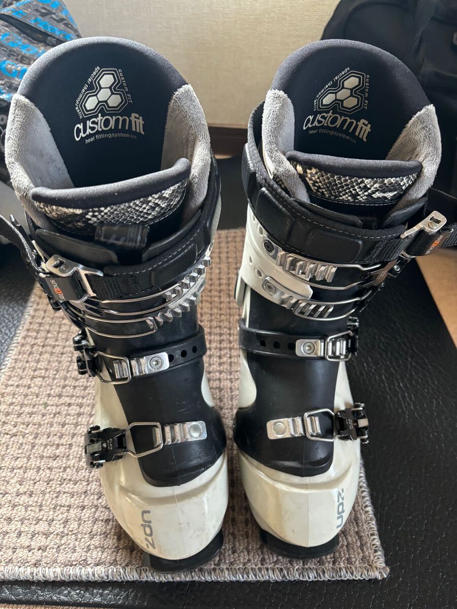 Yahoo!オークション - upz RC8 アルペンスノーボードブーツ 約26から27
