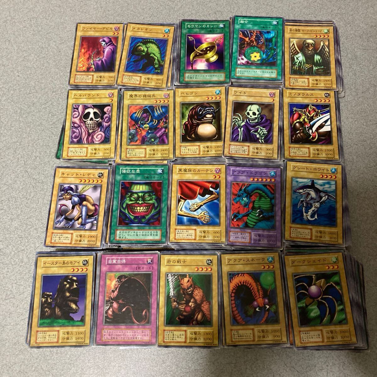 Yahoo!オークション - 遊戯王 初期 ノーマルカード まとめ売り 約2000