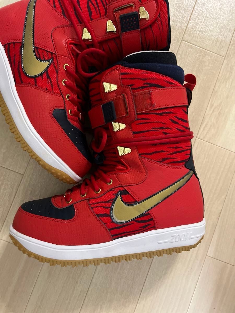 NIKE スノーボード ブーツ ZOOM AIR FORCE 1 RABBIT ズームフォース1