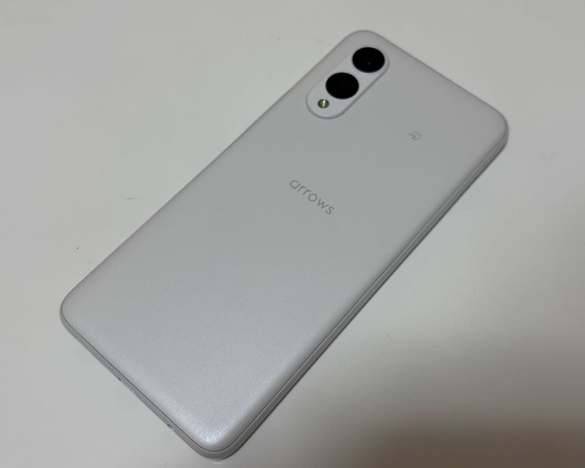 SoftBank FCNT arrows We2 A402FC ミストホワイト｜Yahoo!フリマ（旧