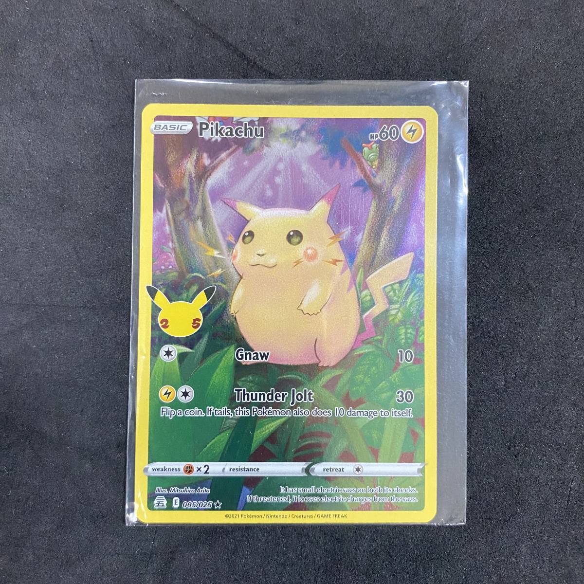 英語版）ポケモンカード 海外限定 25周年記念 ピカチュウ｜Yahoo