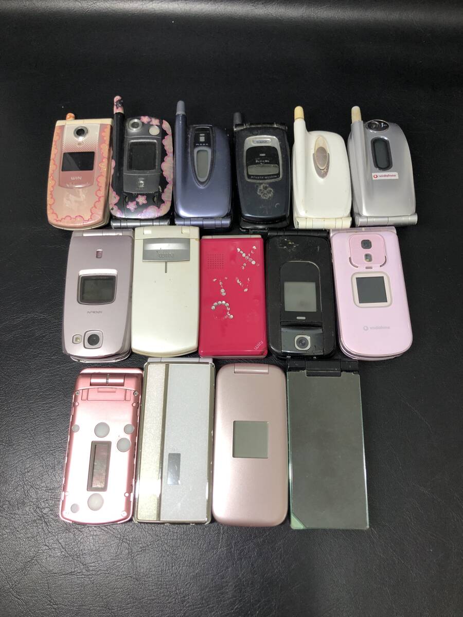 Yahoo!オークション - 【1円スタート】携帯電話 ガラケーまとめ 15