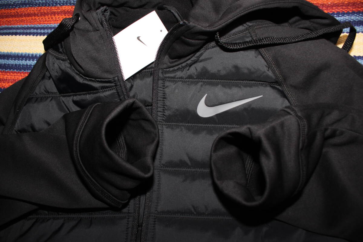 未使用 メンズL 黒 NIKE ナイキ サーマ フルジップ WNTRZD L 中綿入り