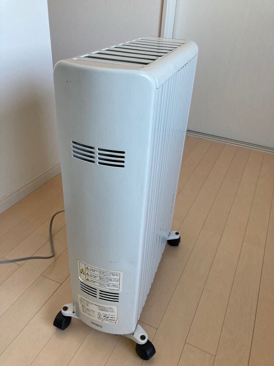 デロンギオイルヒーター 091521TEC 9枚フィン 600・900・1500W 24時間
