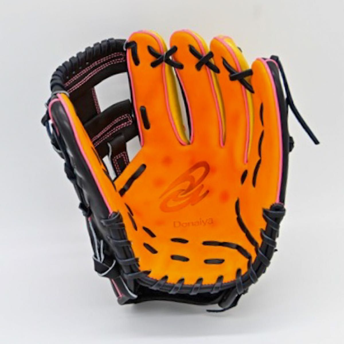 ドナイヤ》軟式グローブ 2015 オールスター限定モデルグローブ 内野手