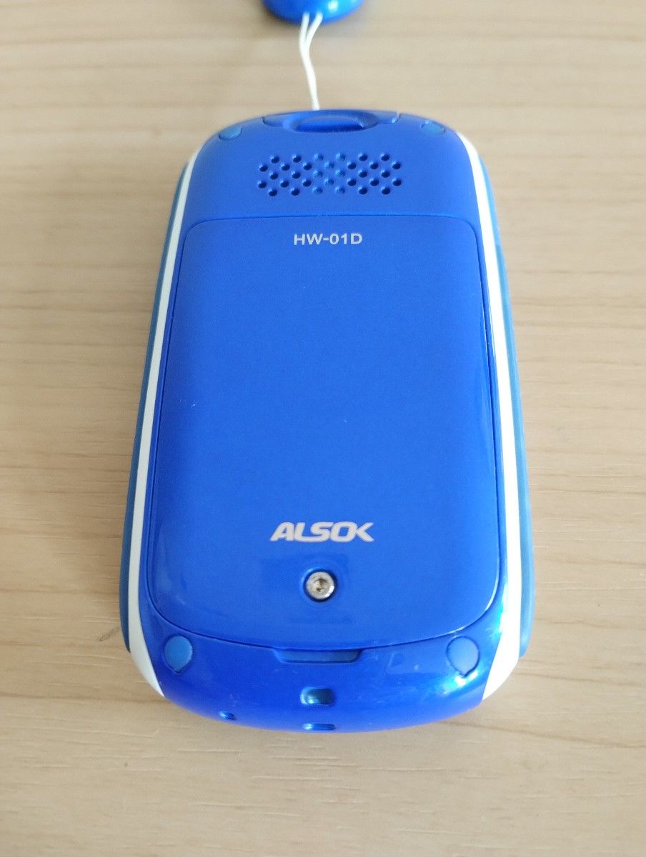 美品 HW-01D ドコモ docomo キッズ携帯 キッズケータイ ブルー