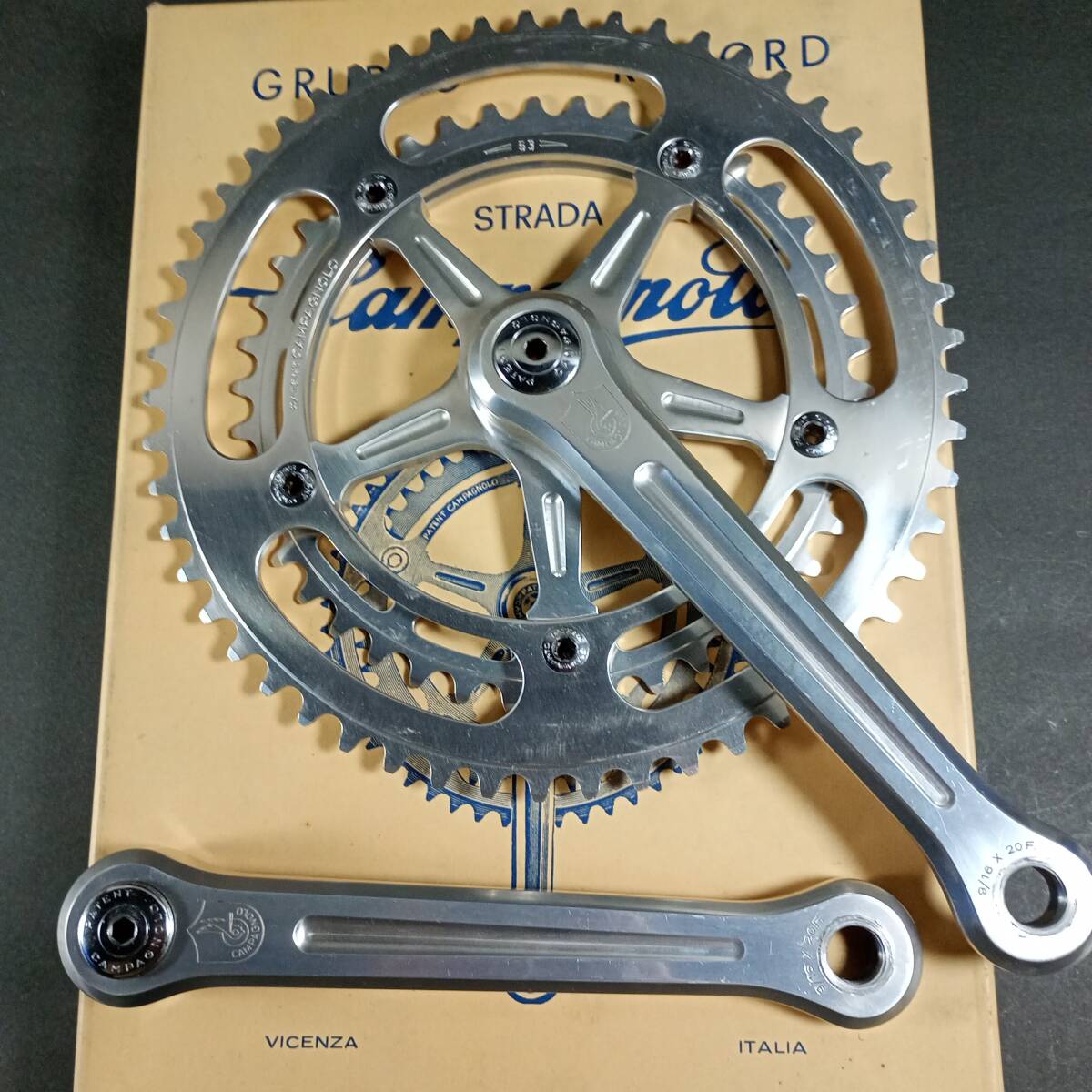 Yahoo!オークション - 【装着のみ未走行】カンパニョーロ レコード ク