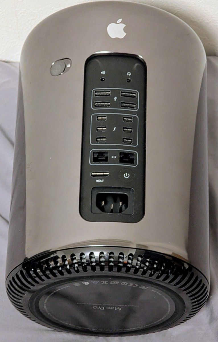 Apple Mac Pro 2013 改造品 10コア メモリ32GB SSD500GB D300｜Yahoo