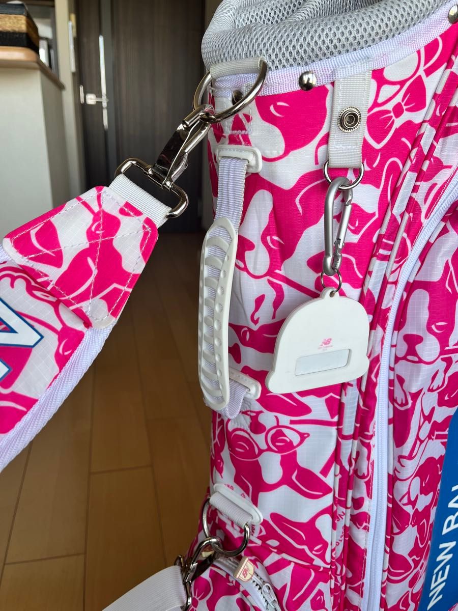 完売品 美品ニューバランス ゴルフ スタンド型キャディバッグ ボストン