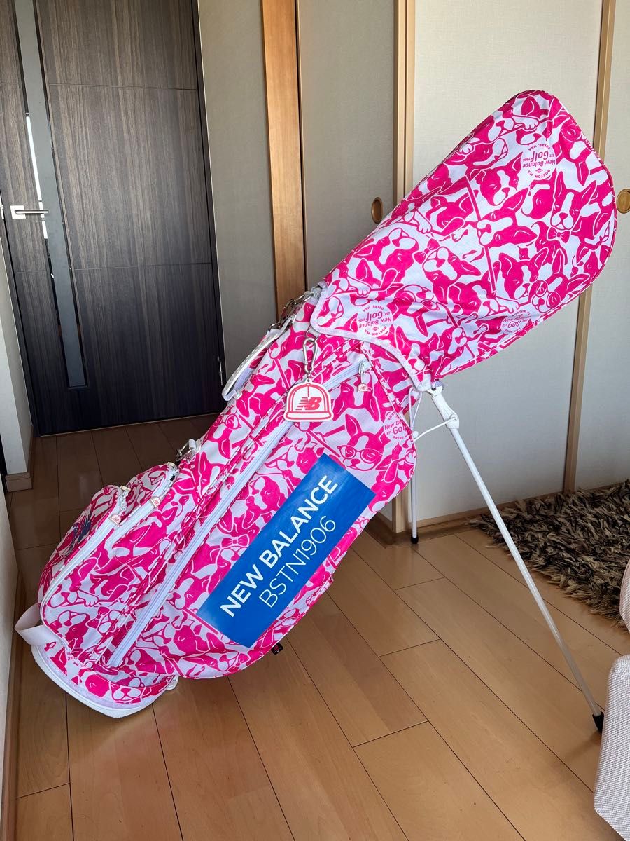 完売品 美品ニューバランス ゴルフ スタンド型キャディバッグ ボストン