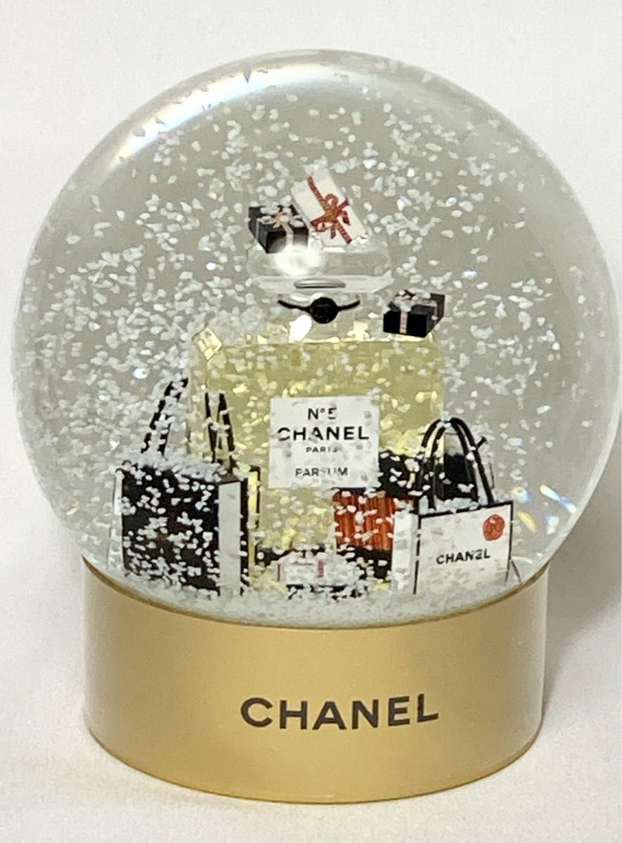 ノベルティ品】シャネル 2021年VIP限定 ノベルティースノードーム