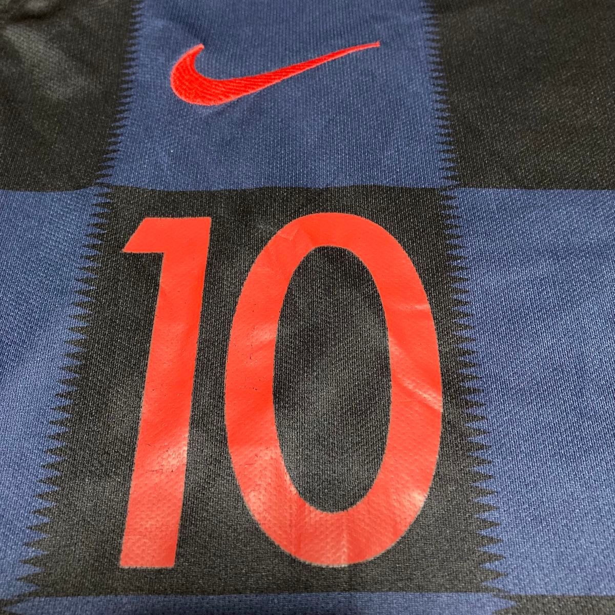 クロアチア代表】ナイキ社モドリッチモデル2018年アウェイユニフォーム