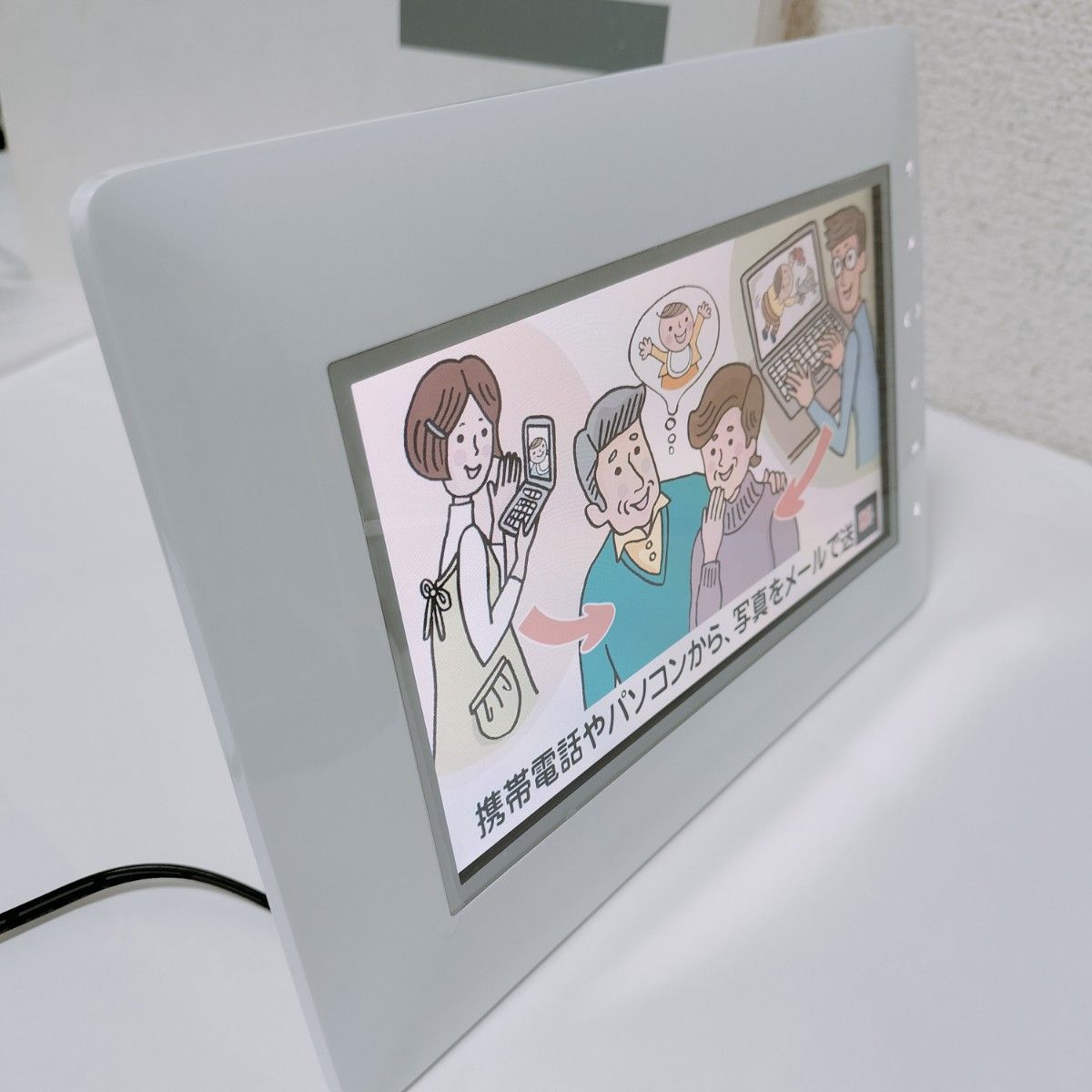 SoftBank デジタルフォトフレーム 003HW｜Yahoo!フリマ（旧PayPayフリマ）