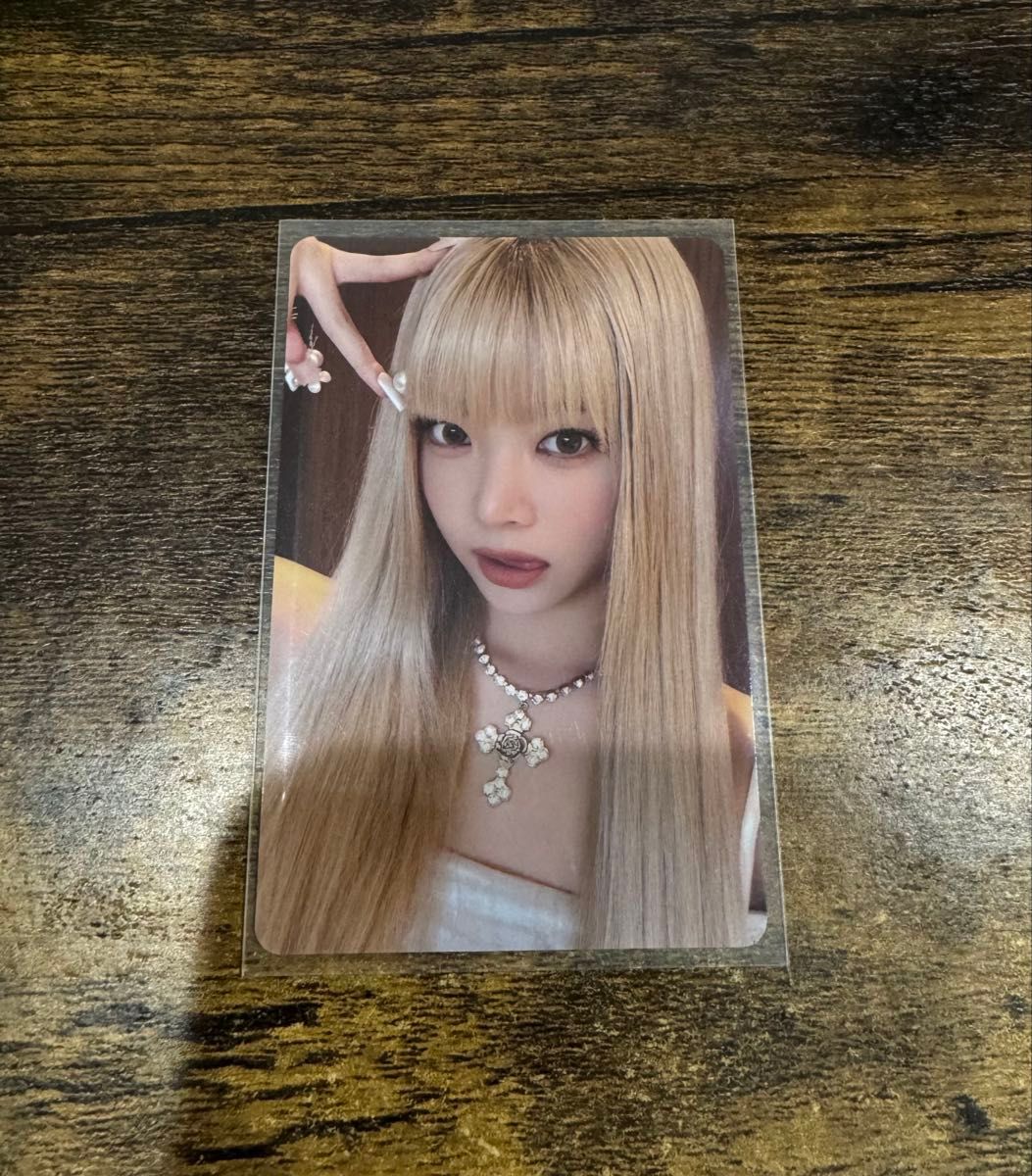 ルセラフィム ウンチェ トレカ hot HMV ラキドロ｜Yahoo!フリマ（旧